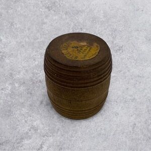 Vintage Steel Carpe 8 oz Atlas Tack Wood Barrel Container Boston MA